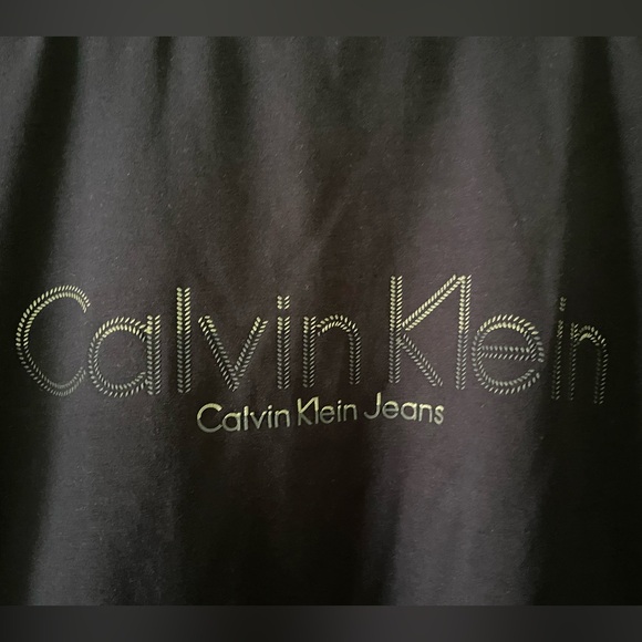 Calvin Klein Tshirt NWT - Picture 4 of 5